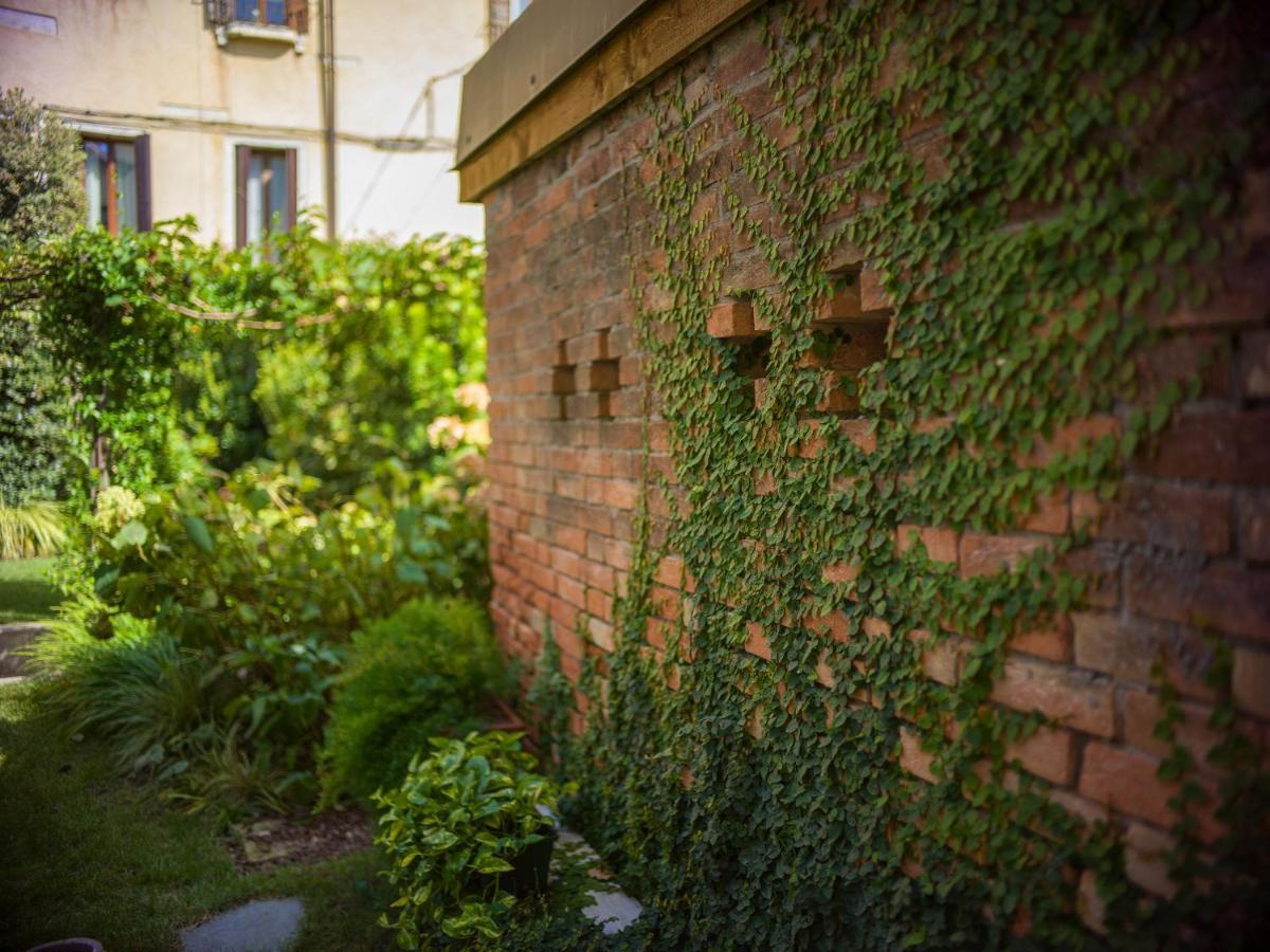 Madama Garden Retreat Hotel Veneţia Exterior foto